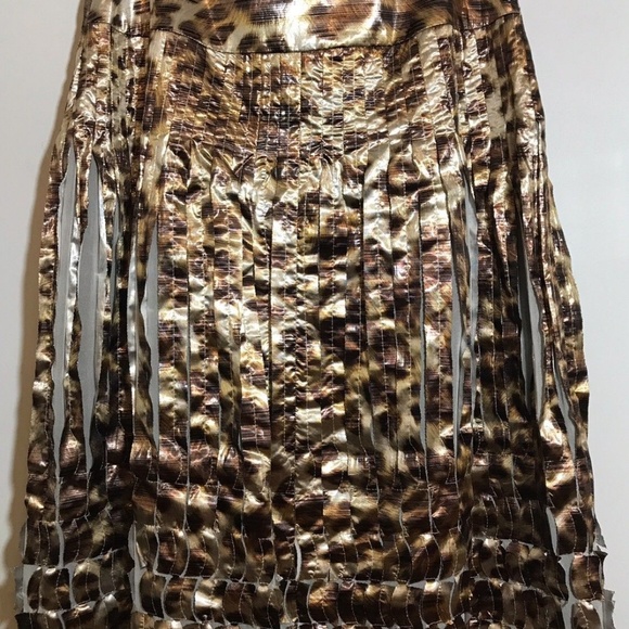 St. John Couture Women’s Mettallic Skirt, Size 4, - Picture 5 of 5